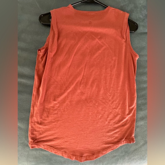 Lululemon Brunswick Muscle Tank
🔅Canyon Rock🔅 - Picture 2 of 4